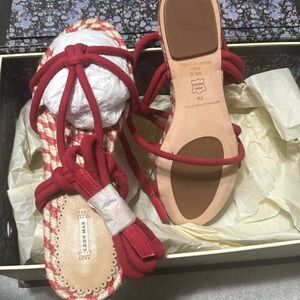Max studio shoe sandals, red cotton, us size 7 UK  4.5 and they are new